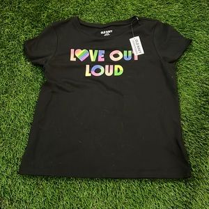 Girls Old Navy Love Out Loud T-shirt